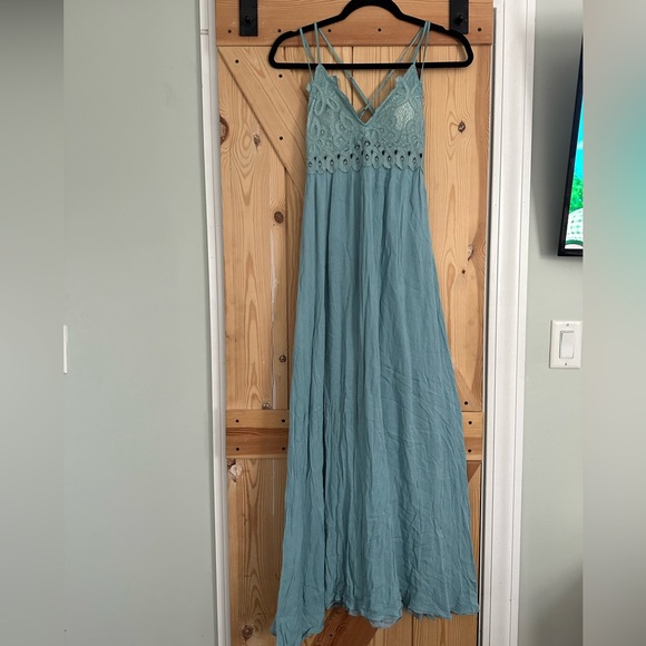 Blue Maxi dress with criss cross back - Picture 1 of 1